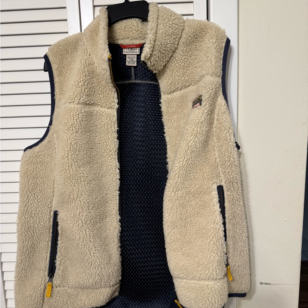 L.L. Bean Beige Sherpa Fleece Vest with Dark Blue Trim